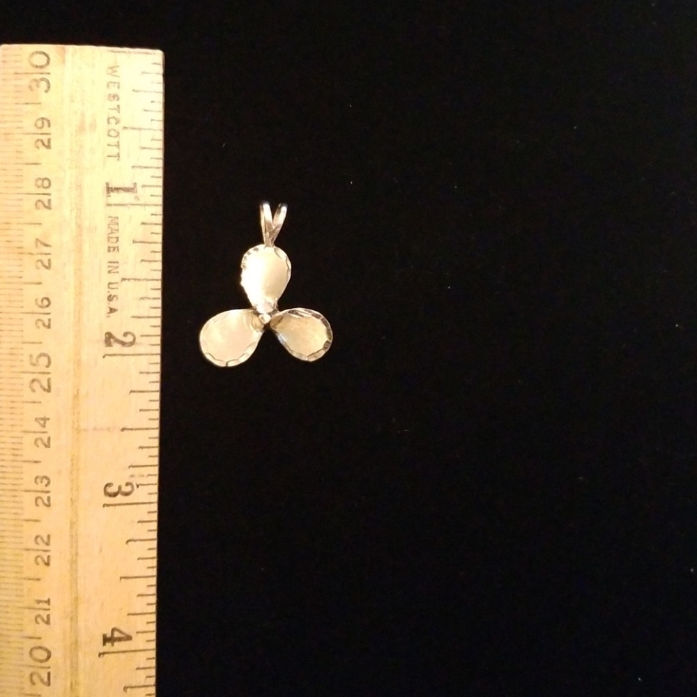 Solid 14kt pendant